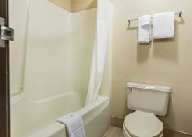 Quality Inn Mount Vernon, IL 3