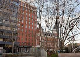 Espahotel Plaza de España 5