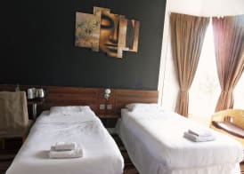 Blossom Guest House 4