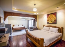 Prince Hotel Chiang Mai 3