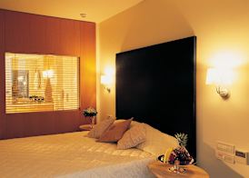 Amphitryon Hotel 3