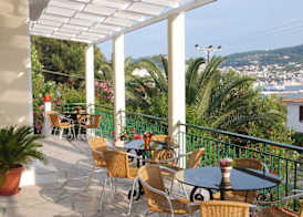 Anthemis Hotel Apartments 2