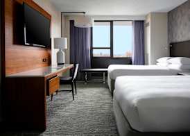New York LaGuardia Airport Marriott 5