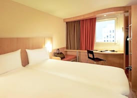 ibis Etampes 5
