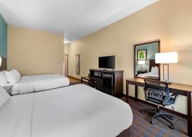 Red Lion Inn & Suites Blue Springs 5