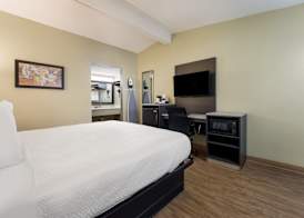 SureStay Hotel by Best Western Columbus Downtown 5