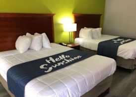 Days Inn by Wyndham Shorter 4