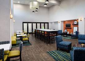 Hampton Inn & Suites Savannah - I-95 South - Gateway 4