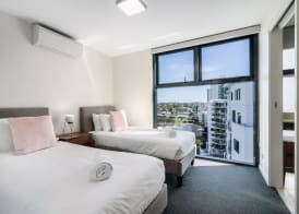 Mooloolaba First Ave First Light Apt Ocean Views 12th floor 5