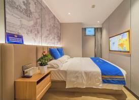 Super 8 Hotel (Beijing Tian'anmen Wangfujing Pedestrian Street) 2