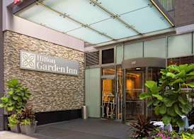 Hilton Garden Inn Central Park South 2