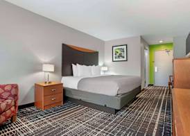 Quality Inn & Suites Birmingham - Highway 280 5