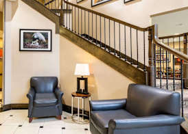 Comfort Inn & Suites Winnie 2