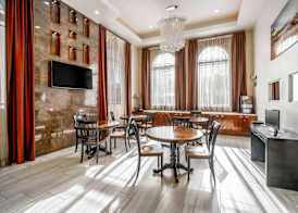 Travelodge Inn & Suites by Wyndham Bell Los Angeles Area 2