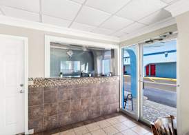 Econo Lodge Galveston Seawall 4