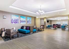 La Quinta Inn & Suites by Wyndham Fultondale Birmingham N 3