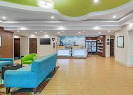 Best Western Plus North Shore Hotel 3