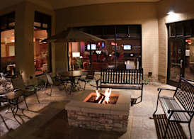 Hilton Garden Inn Milwaukee Airport 5