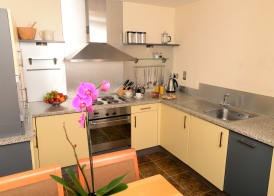 Holyrood Aparthotel 3