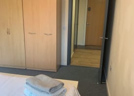 Luxury Stay With Sauna, Gym, and Pool in Leicester 4