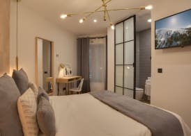 SUITES YOU Soho 5