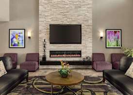 La Quinta by Wyndham Arlington North 6 Flags Dr 3