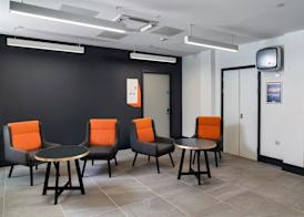 easyHotel Cardiff 4