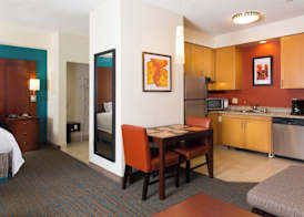 Residence Inn Kansas City Airport 4