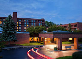 DoubleTree by Hilton Hotel Syracuse 3