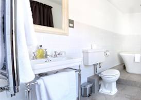 Best Western Red Lion Hotel 4