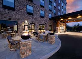 Hampton Inn by Hilton Verona at Turning Stone 5