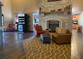 Comfort Suites Peoria I-74 3