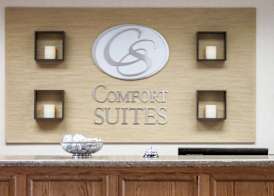 Comfort Suites Airport 3