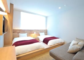 hotel androoms Osaka Hommachi 5