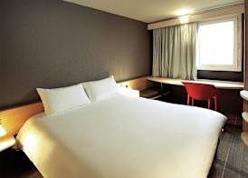 ibis Aubenas 5