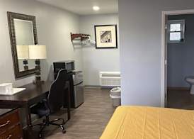 Americas Best Value Inn Albany East Greenbush 4