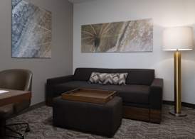SpringHill Suites by Marriott Orlando at FLAMINGO CROSSINGS Town Center-Western Entrance 5