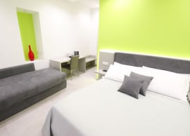 Toledo 16 Luxury Suites 5