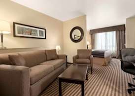 University Hotel Davis Area by IHG 2