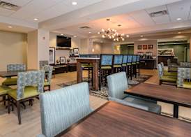 Hampton Inn Brighton, MI 5
