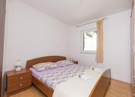 Apartments Mira 5