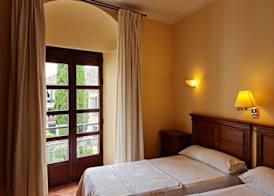 Hotel Plateros 5