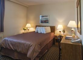 Travelodge by Wyndham Winnipeg Airport West 4
