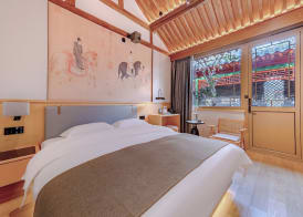 XinXiangYaYuan Courtyard 4