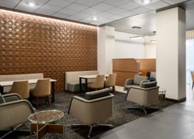 Courtyard by Marriott Seattle SeaTac Airport 2