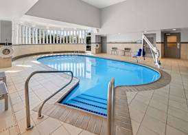 Spark By Hilton Woodbridge 5