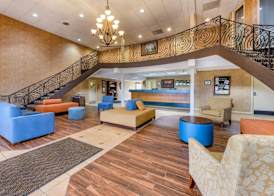 Econo Lodge Inn & Suites Triadelphia - Wheeling 2