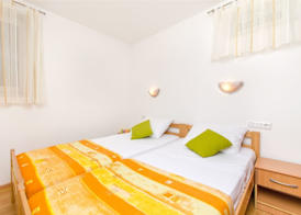 Apartments Mira 3