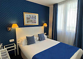 Austin's Saint Lazare Hotel 5