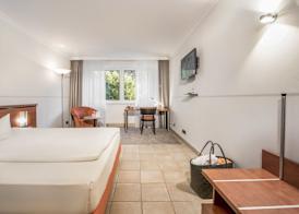 Hotel VierJahreszeiten am Seilersee 5